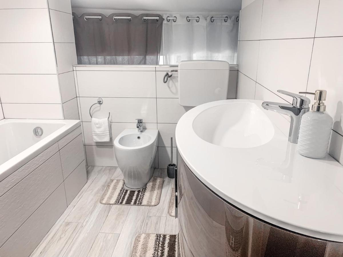 B&B Ma'Delina Settimo Milanese Εξωτερικό φωτογραφία